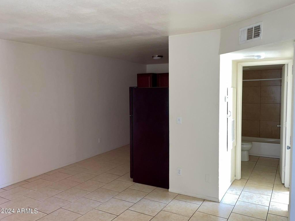 2417 W Campbell Avenue - Photo 4