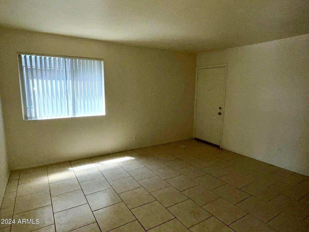 2417 W Campbell Avenue - Photo 8