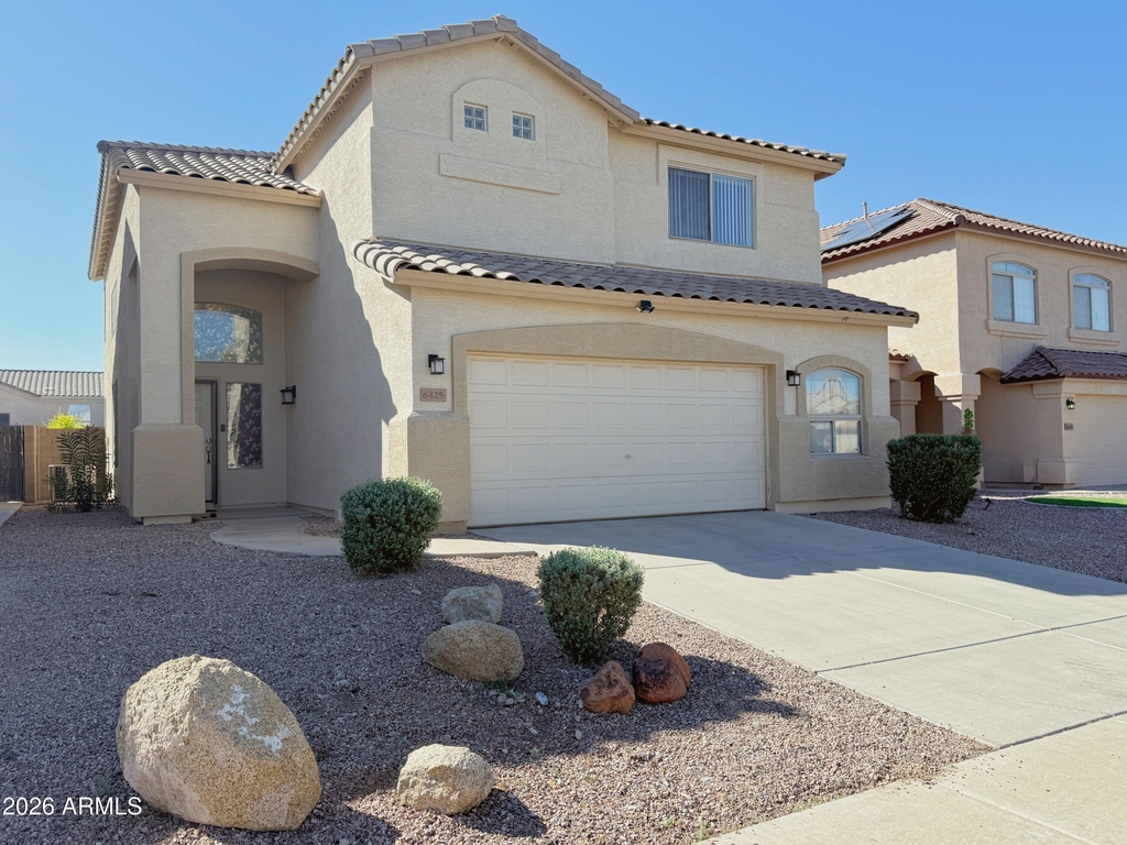 6425 W Desert Hollow Drive - Photo 1