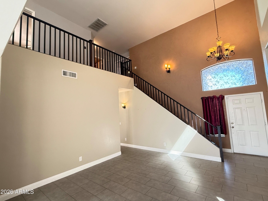 6425 W Desert Hollow Drive - Photo 5