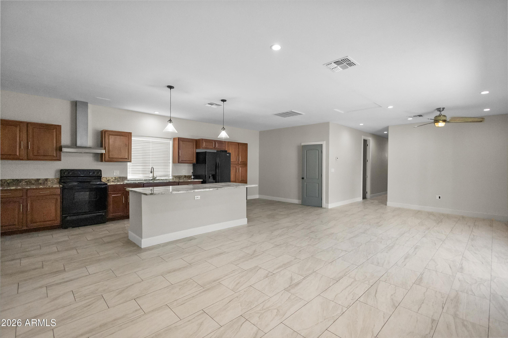 7631 N 59th Lane - Photo 3