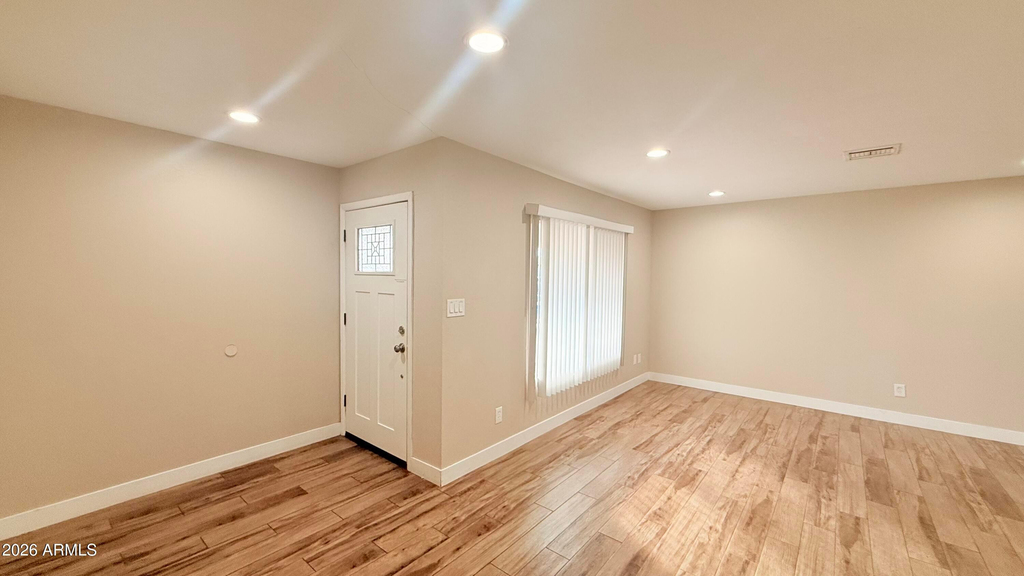 3919 N 85th Street - Photo 6