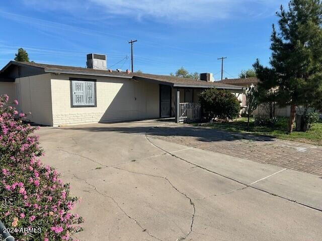 7718 W Whitton Avenue - Photo 2