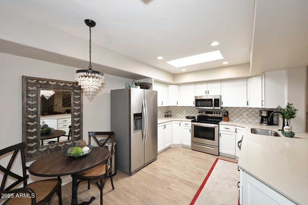 6249 N 78th Street - Photo 4