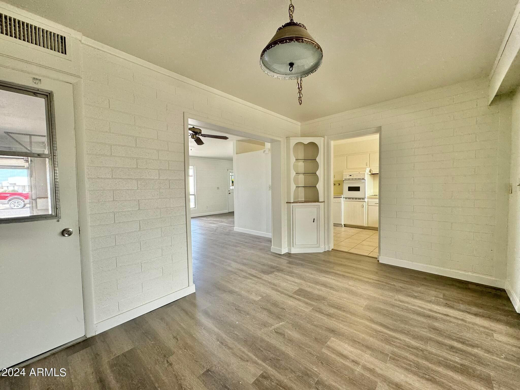 11013 N 110th Drive - Photo 17