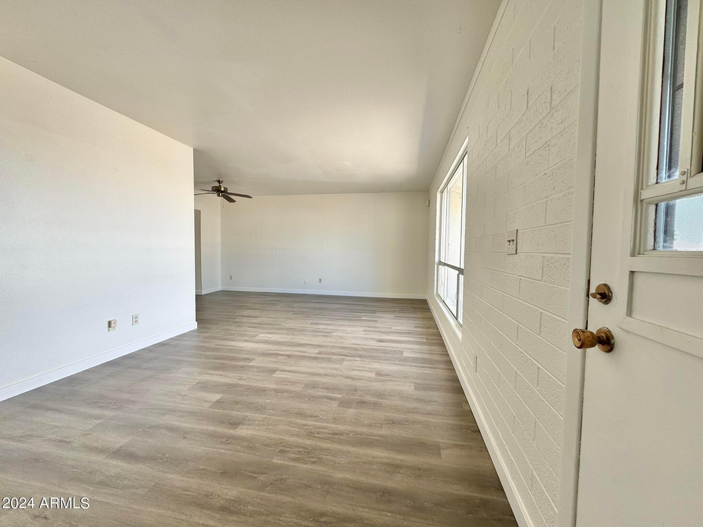 11013 N 110th Drive - Photo 15