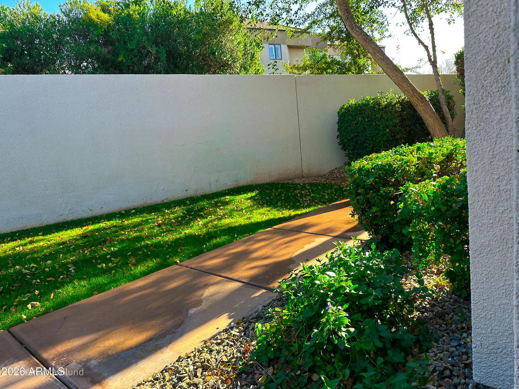 7222 E Gainey Ranch Road - Photo 2