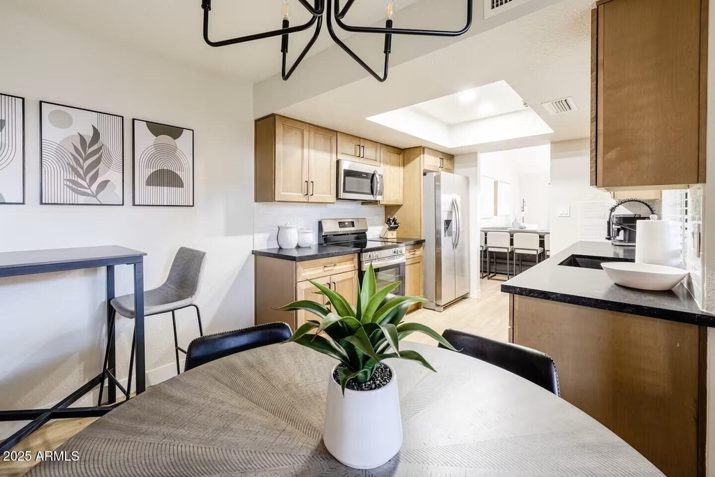 9073 E Evans Drive - Photo 3