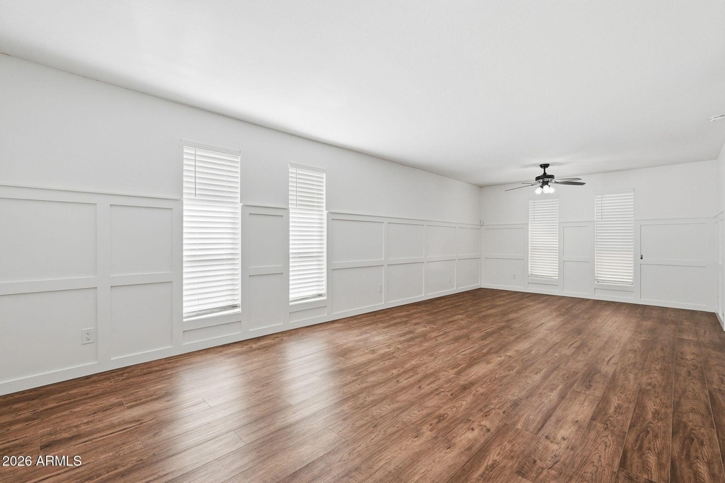 231 N Robson Street - Photo 1