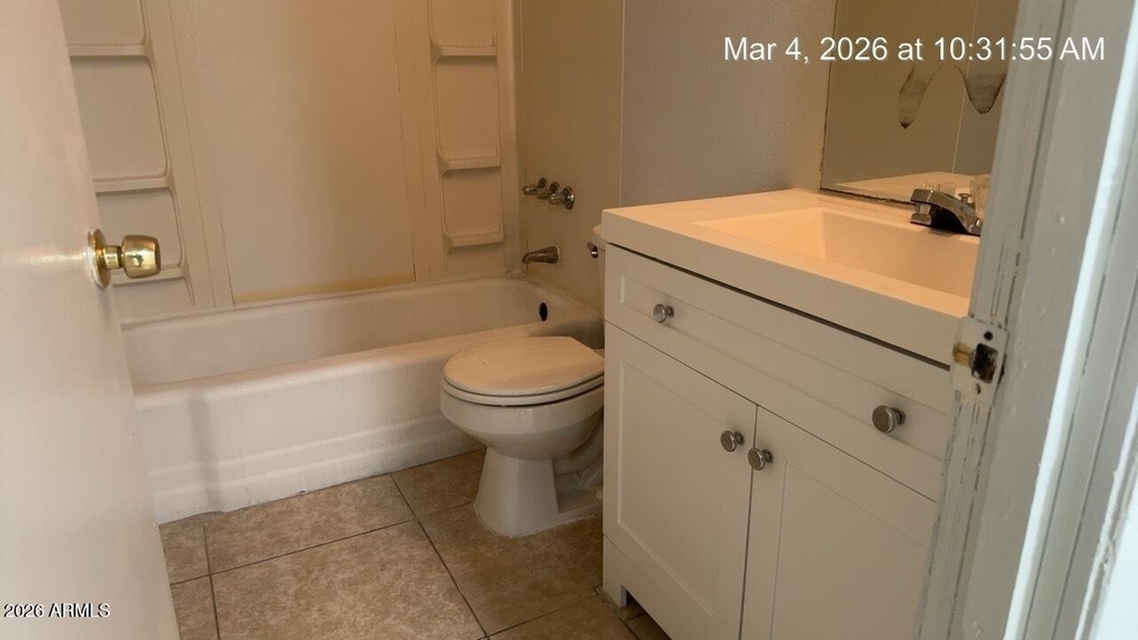 2026 W Cactus Road - Photo 4