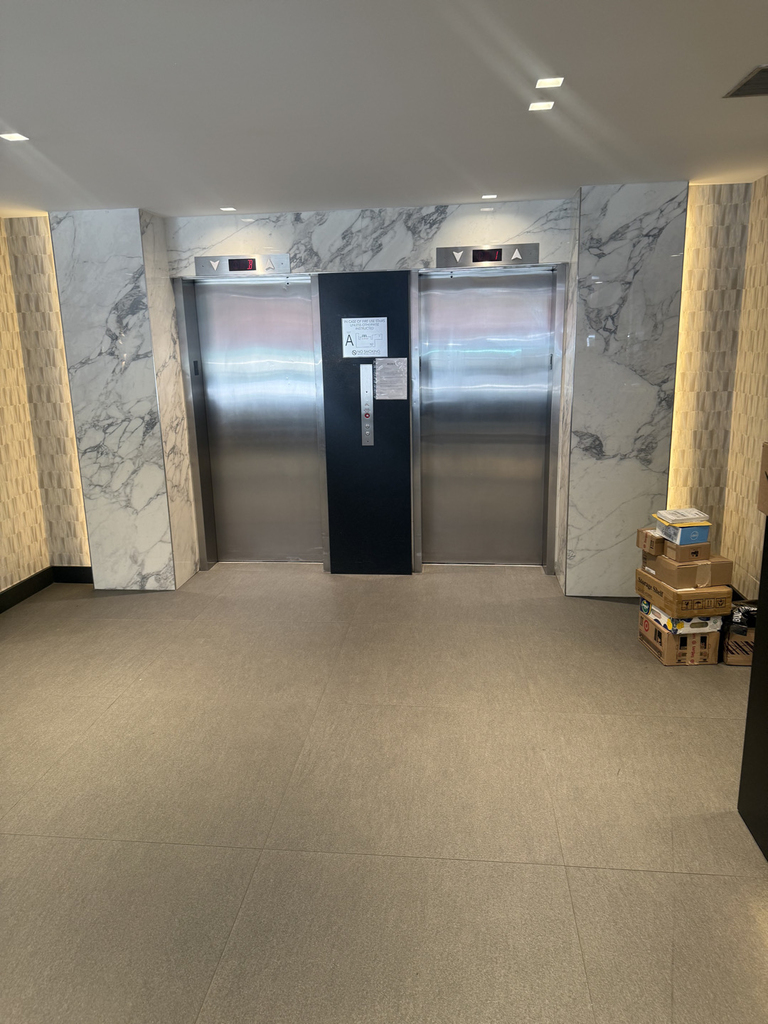 400 East 88th Street - Photo 4