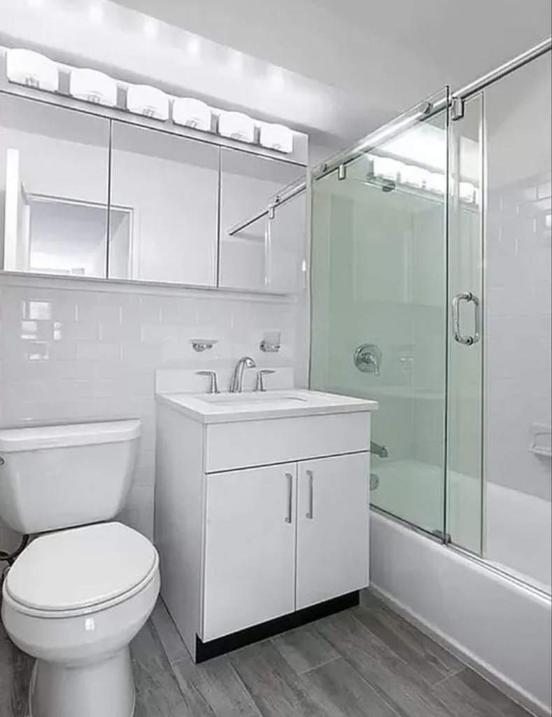 400 East 88th Street - Photo 2