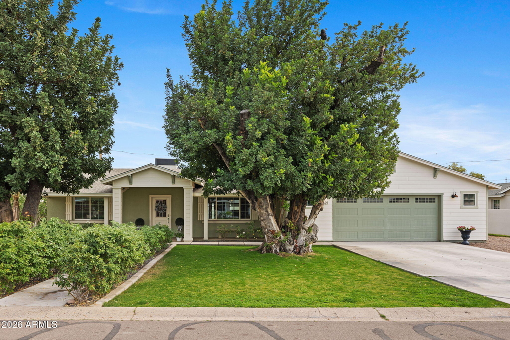 3621 N Kachina Lane - Photo 0