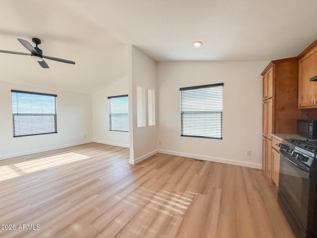 51880 N Gold Plains Road - Photo 10