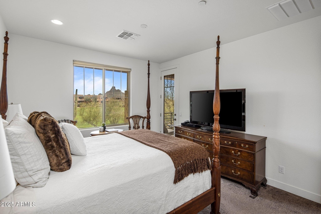10260 E White Feather Lane - Photo 8