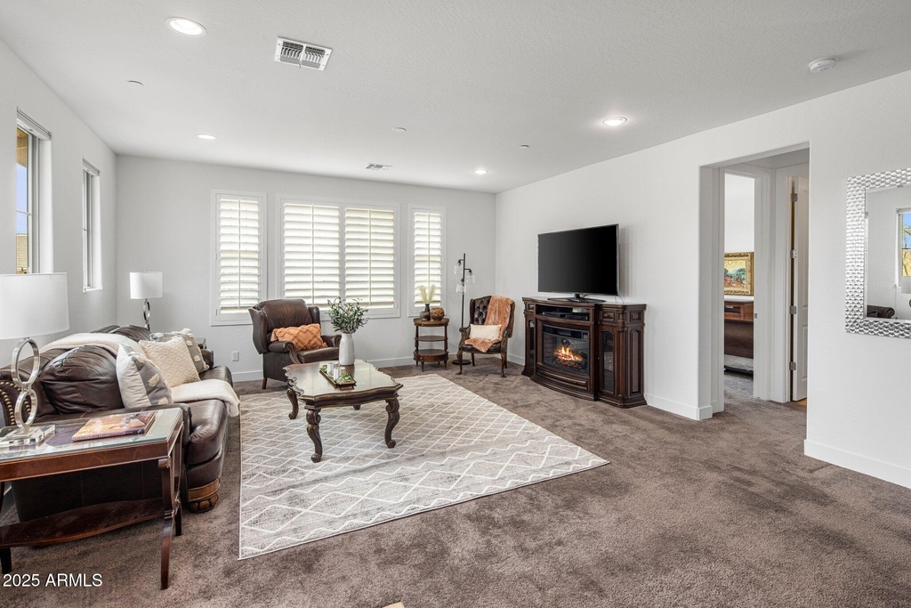 10260 E White Feather Lane - Photo 5
