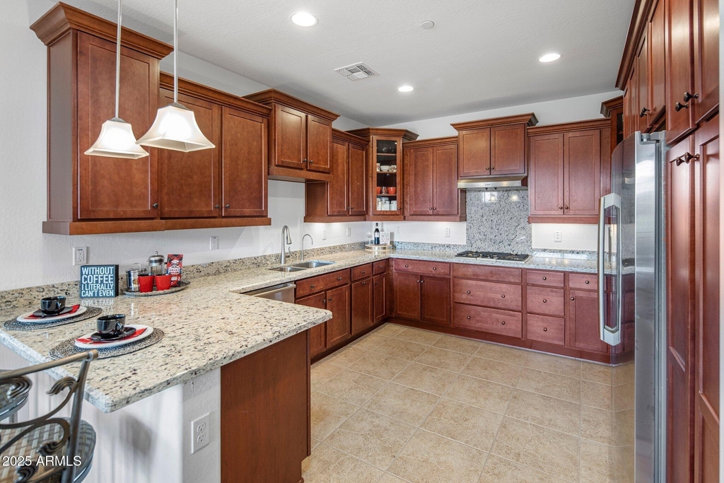 10260 E White Feather Lane - Photo 1