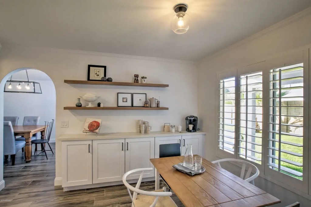 6630 N 81st Place - Photo 10