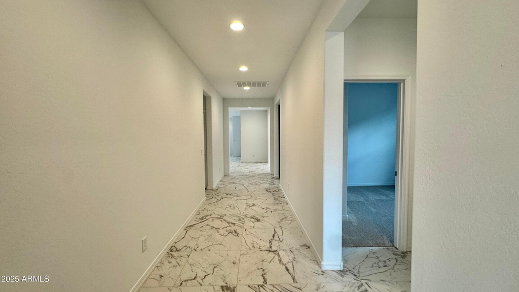 10214 W Indianola Avenue - Photo 16