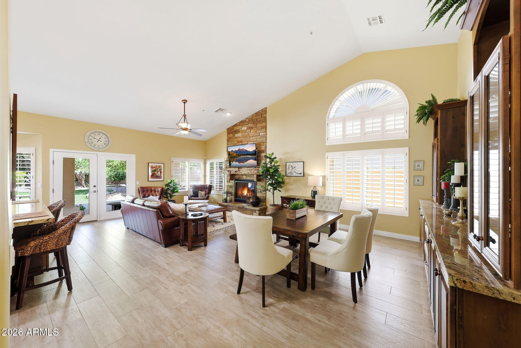 7642 E Hartford Drive - Photo 4