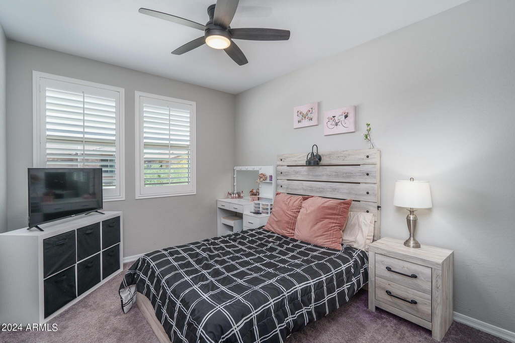 11987 S 172nd Avenue - Photo 12