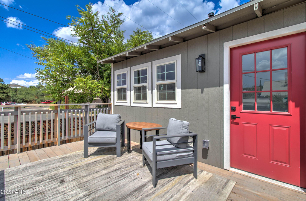 258 S Sutherland Street - Photo 31