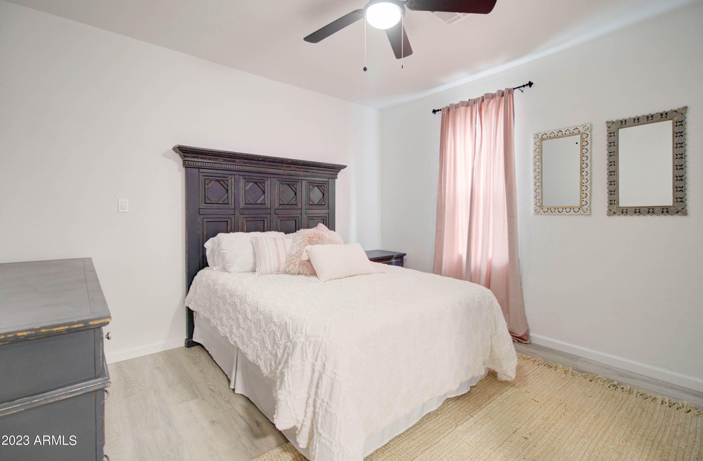 258 S Sutherland Street - Photo 17