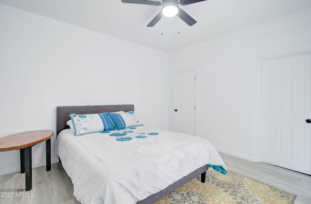 258 S Sutherland Street - Photo 16