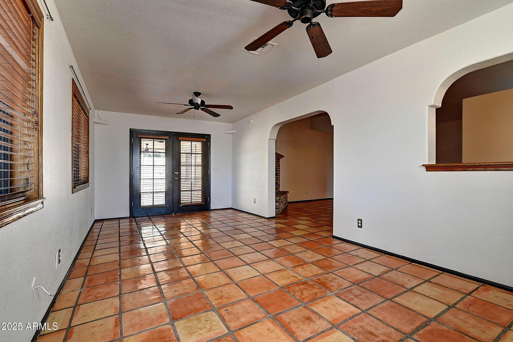 14004 N Sussex Place - Photo 17