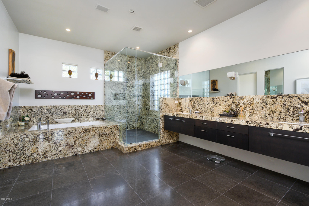 7953 E Thunderhawk Road - Photo 21