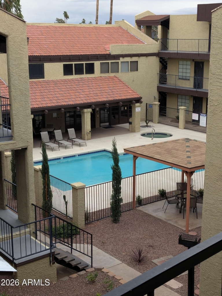 461 W Holmes Avenue - Photo 12