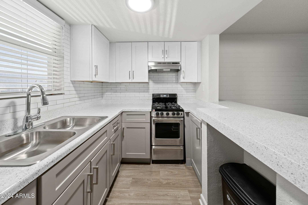 1601 W Camelback Road - Photo 5