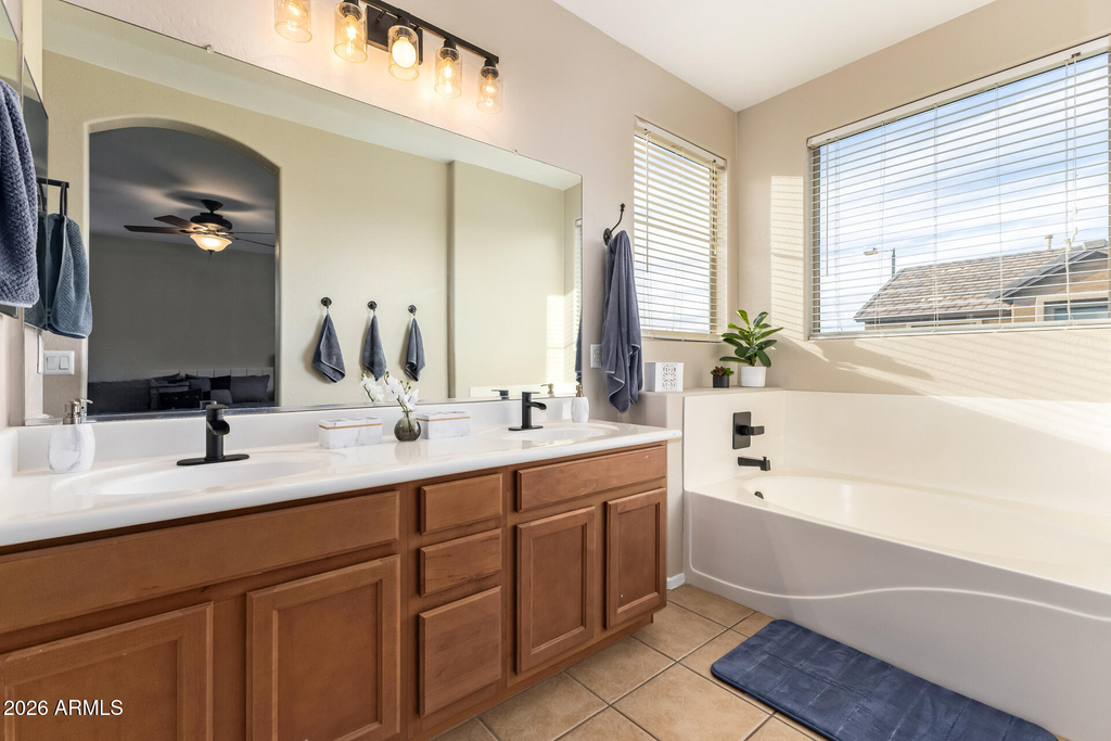 3143 S Southwind Drive - Photo 25