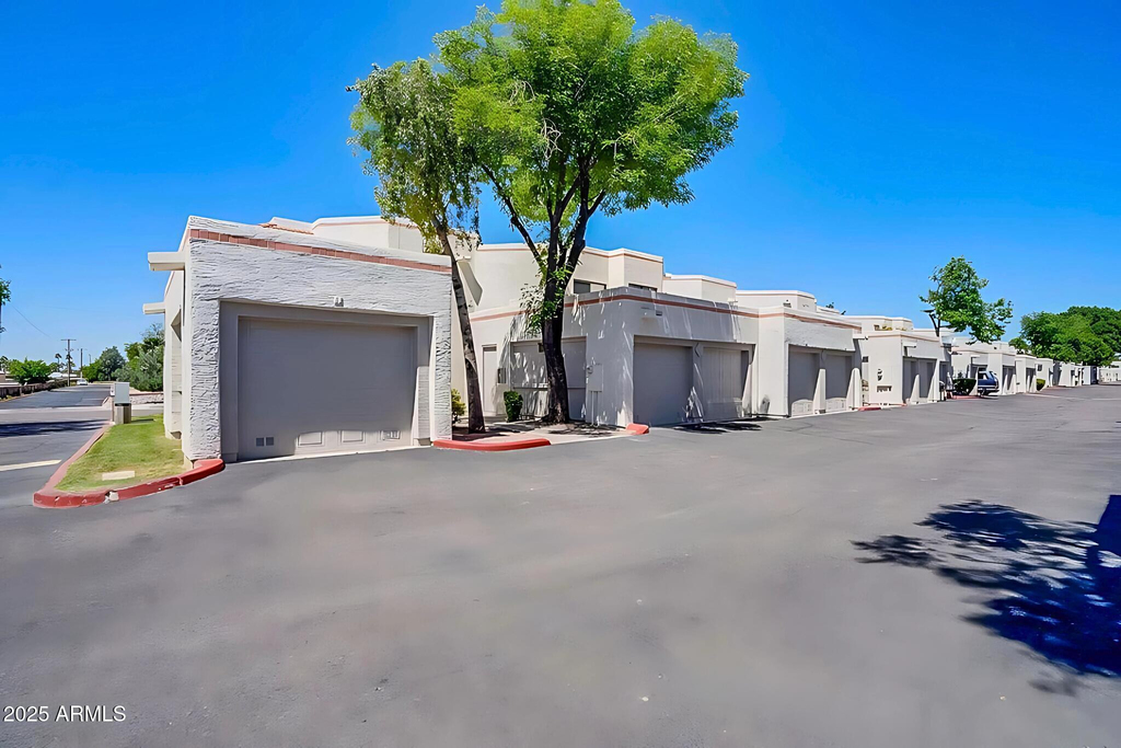 885 N Granite Reef Road - Photo 18