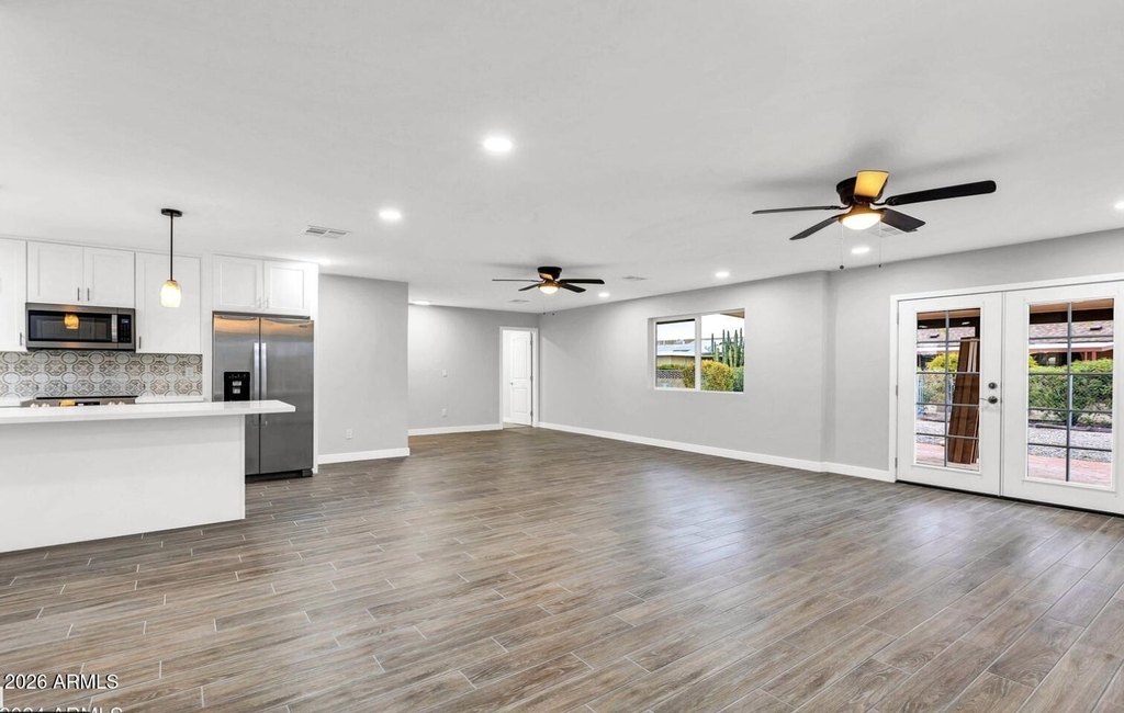 10602 W Cumberland Drive - Photo 3
