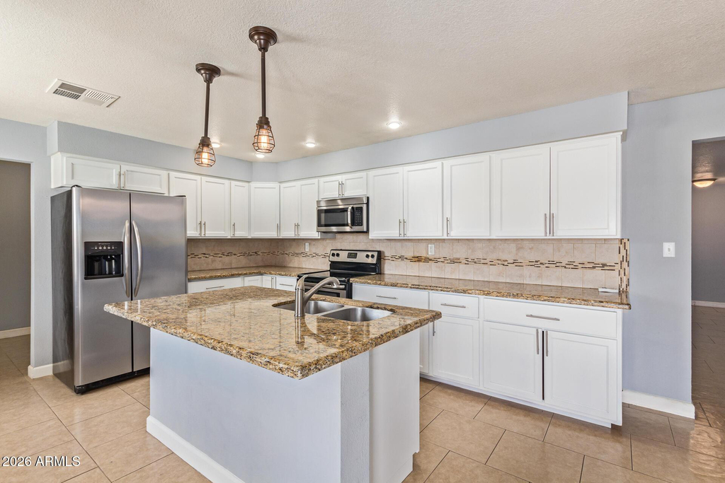 1881 E Palmcroft Drive - Photo 6