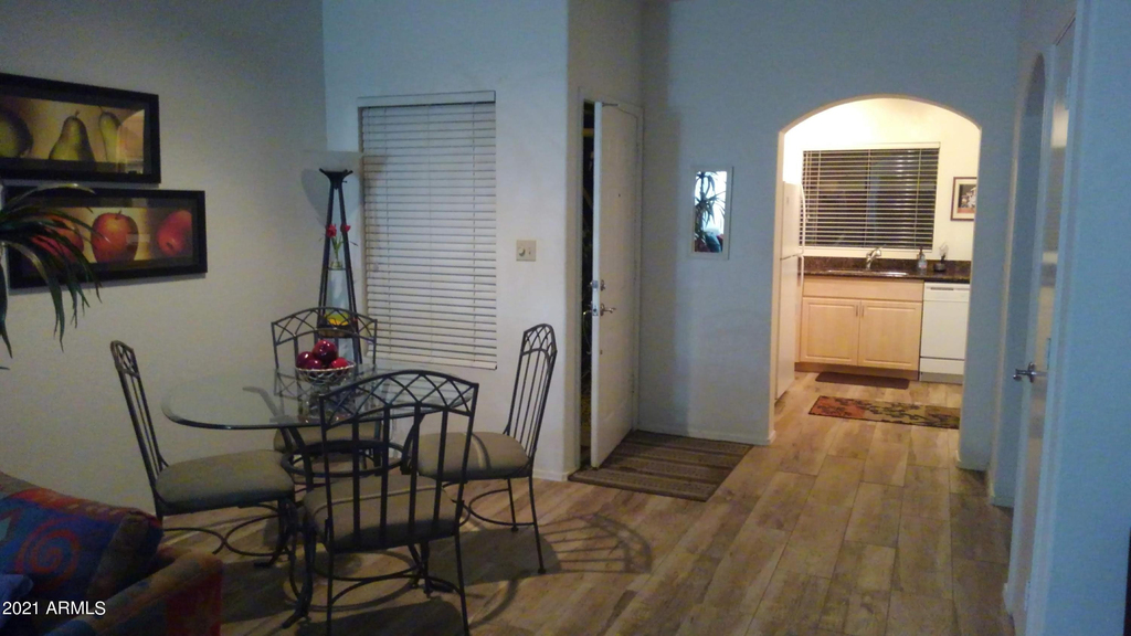 9600 N 96th Street - Photo 2