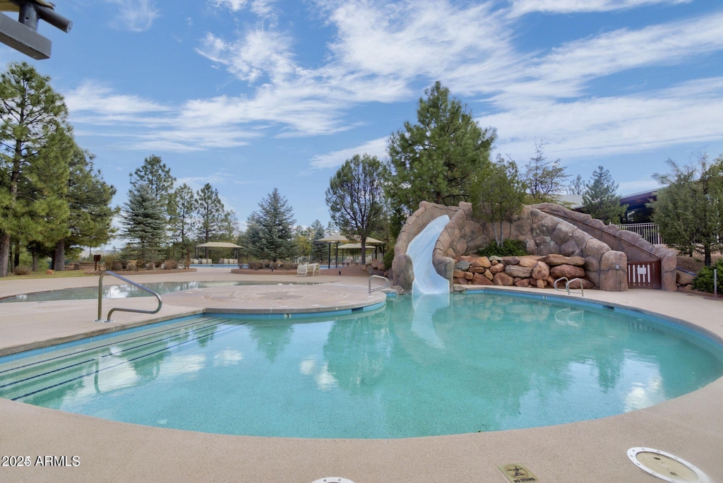 805 N Grapevine Circle - Photo 34