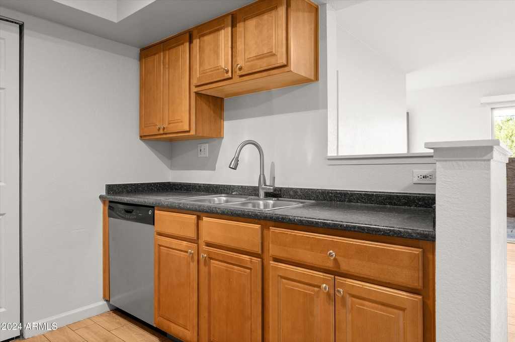 5877 N Granite Reef Road - Photo 8