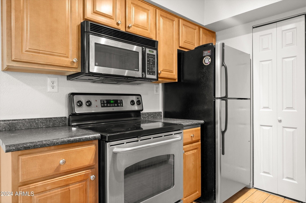 5877 N Granite Reef Road - Photo 7