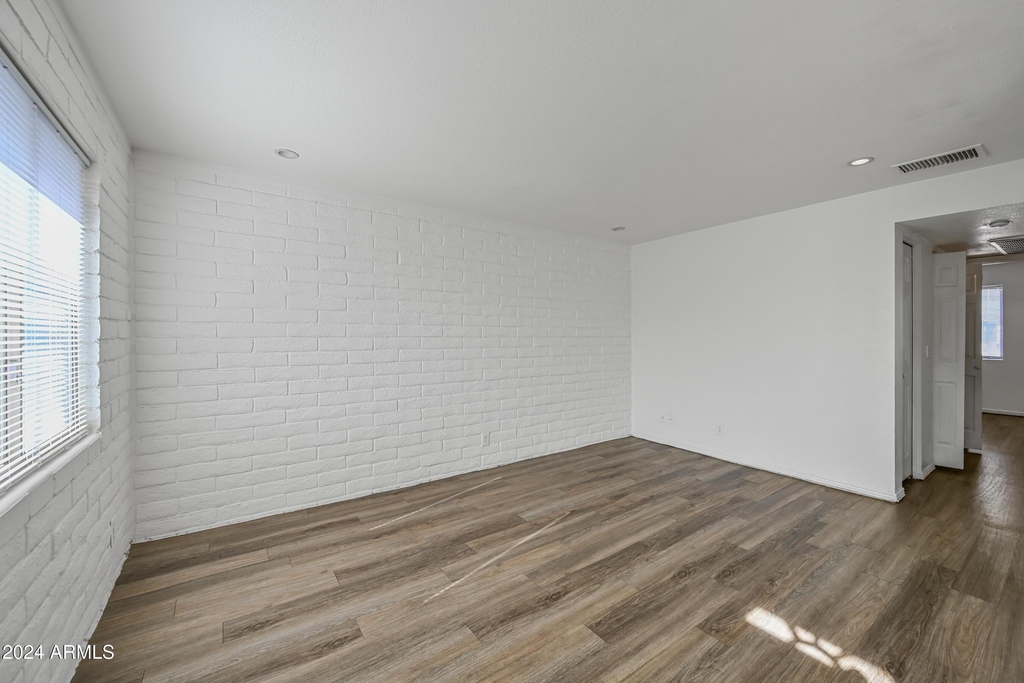 1234 N 36th Street - Photo 4