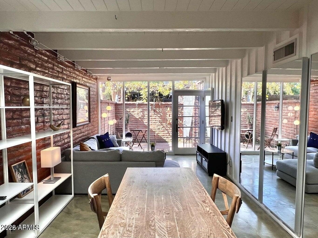 3022 N 32nd Street - Photo 3