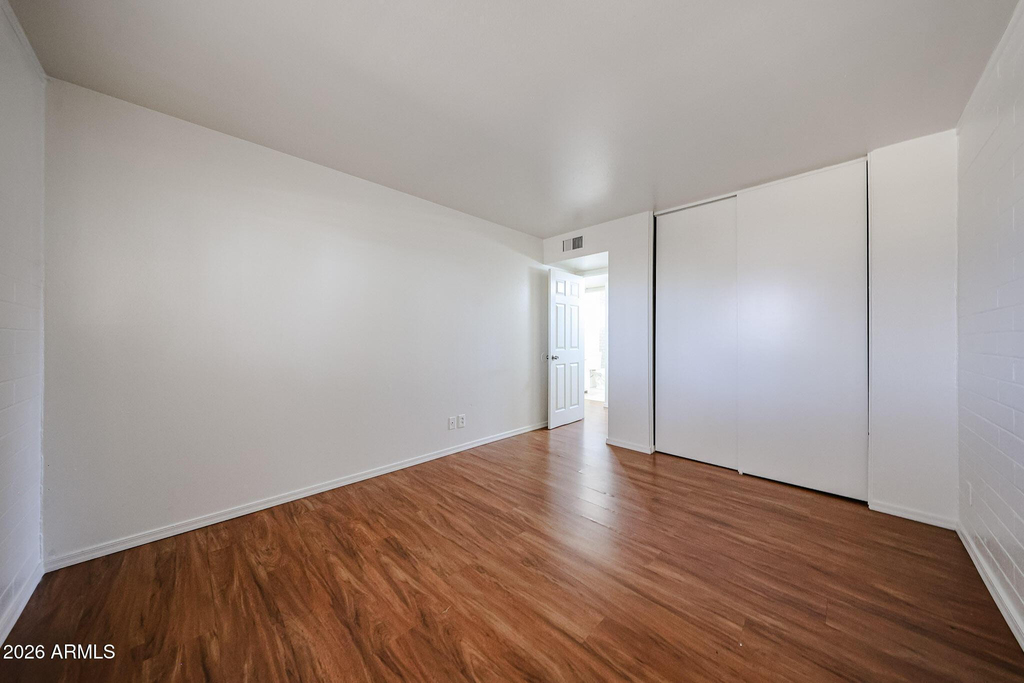 2226 W Heatherbrae Drive - Photo 12