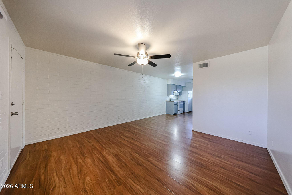 2226 W Heatherbrae Drive - Photo 7