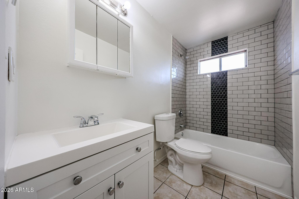 2226 W Heatherbrae Drive - Photo 13