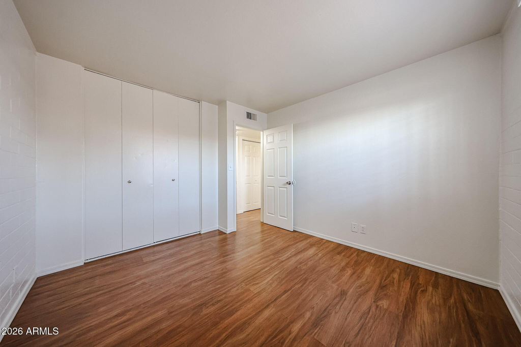 2226 W Heatherbrae Drive - Photo 15