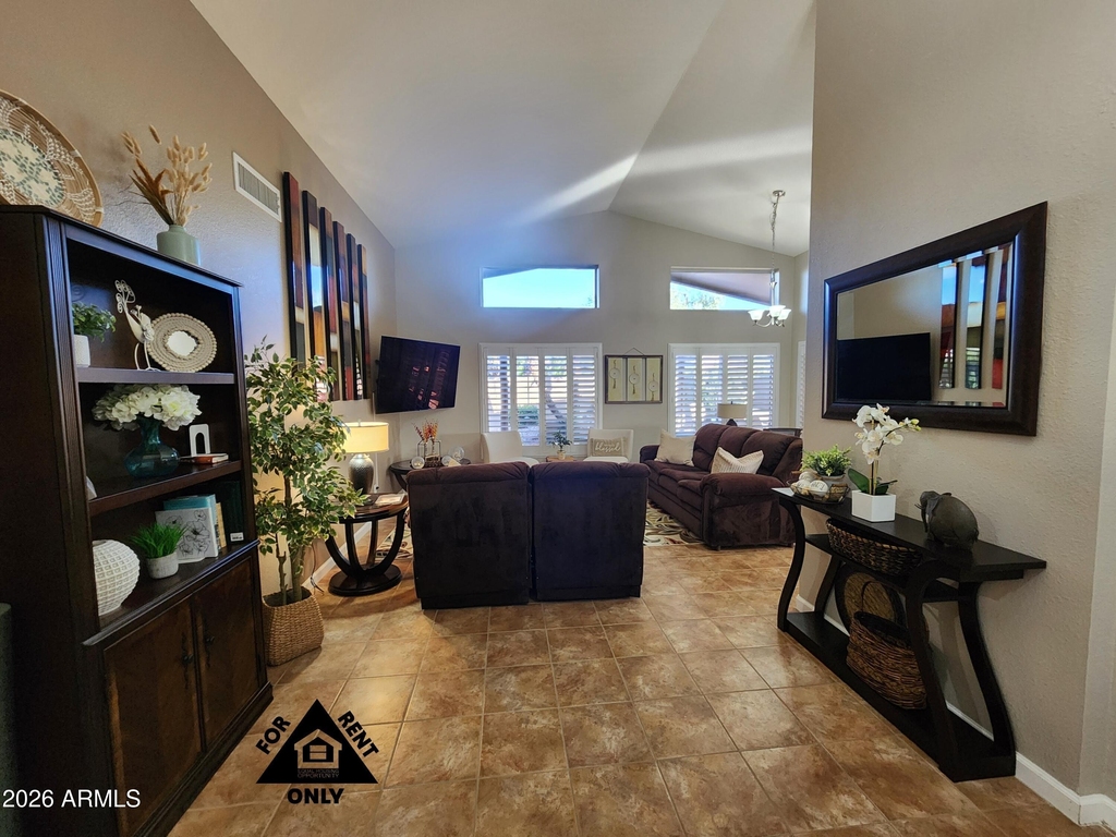 15548 W Catalina Drive - Photo 3