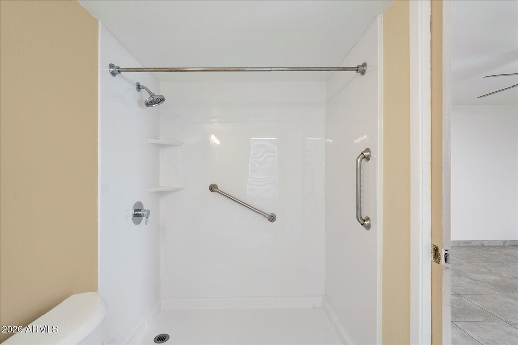 8037 N 40th Avenue - Photo 17