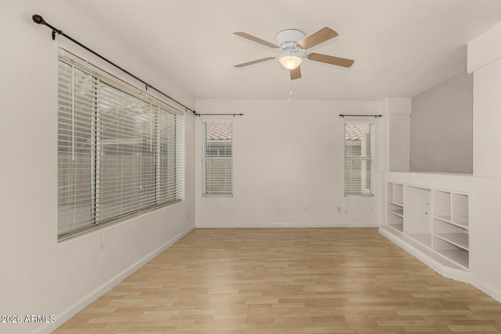 1343 E Angela Drive - Photo 11