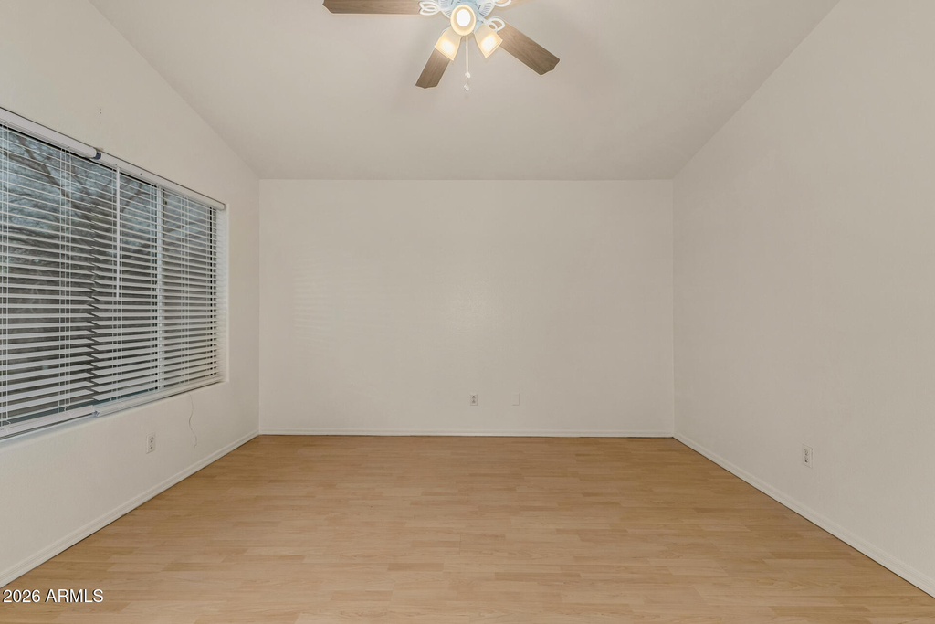 1343 E Angela Drive - Photo 20